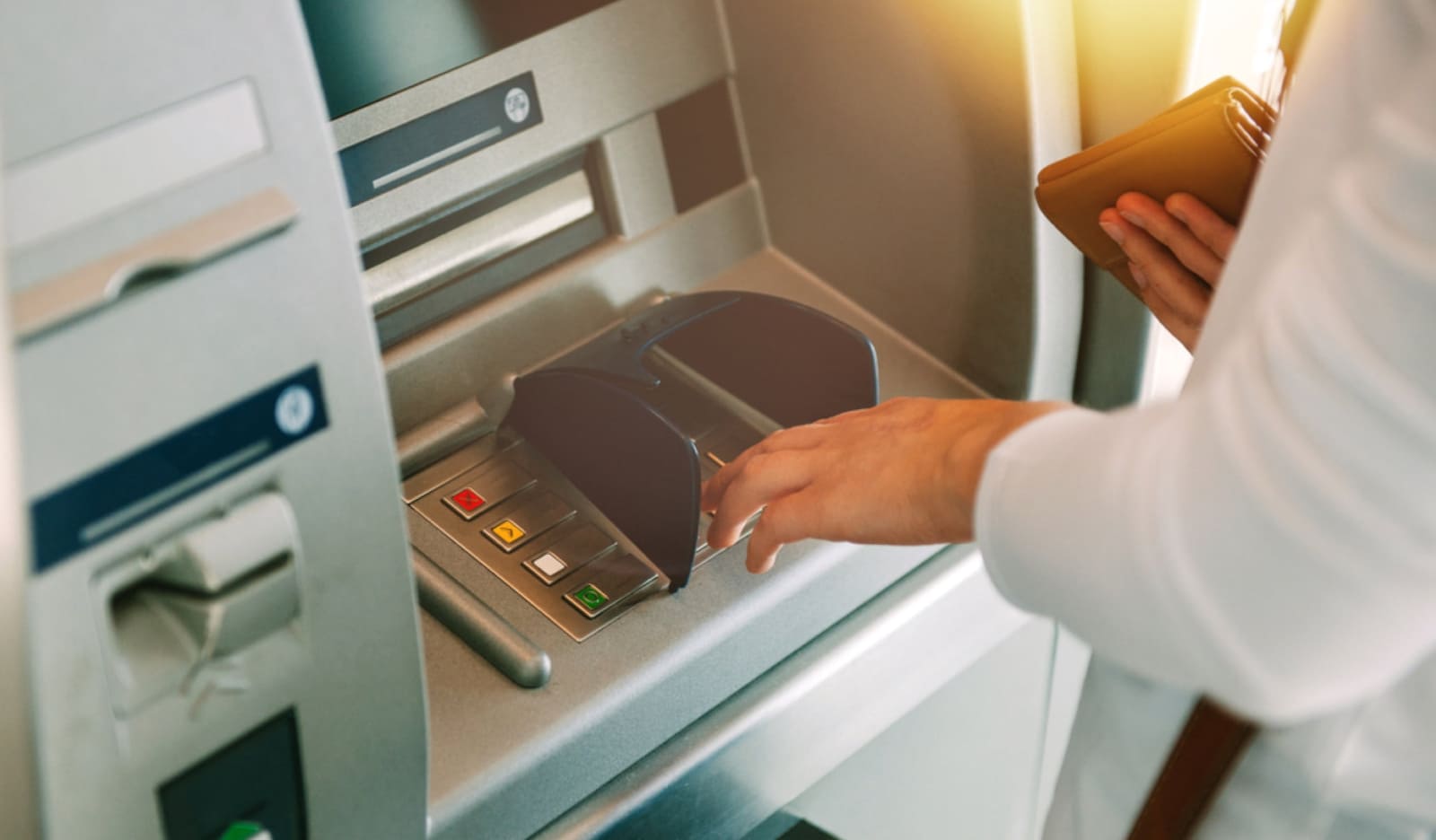 Consejos para evitar estafas en tus productos bancarios. 